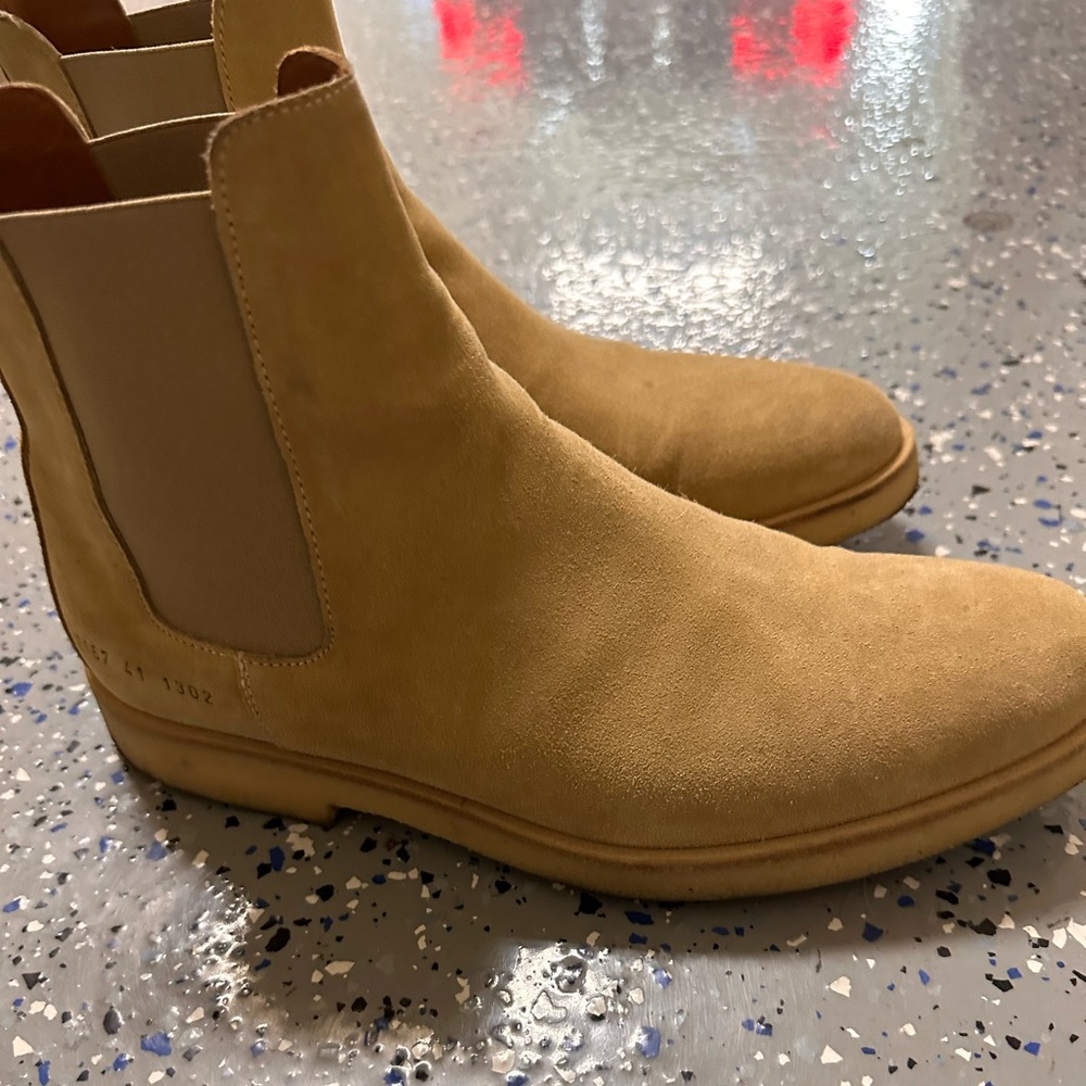 Common Projects Chelsea Boots